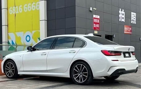 BMW 3 серия, 2021 год, 3 100 000 рублей, 4 фотография