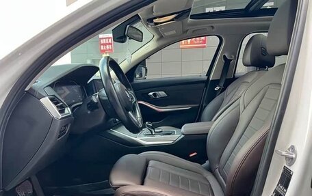 BMW 3 серия, 2021 год, 3 100 000 рублей, 10 фотография