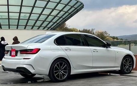 BMW 3 серия, 2021 год, 3 100 000 рублей, 3 фотография