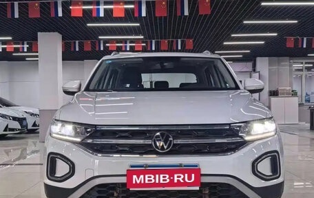 Volkswagen T-Roc I, 2023 год, 1 520 123 рублей, 3 фотография