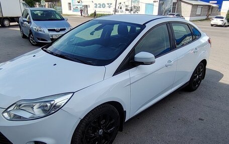 Ford Focus III, 2014 год, 980 000 рублей, 2 фотография