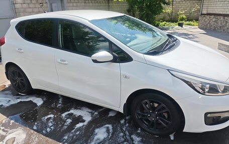 KIA cee'd III, 2016 год, 1 260 000 рублей, 2 фотография