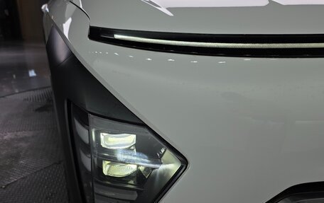 Hyundai Kona, 2023 год, 2 430 000 рублей, 8 фотография