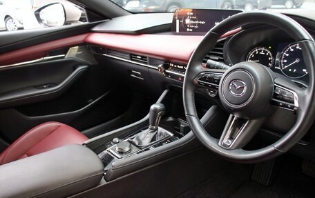 Mazda 3, 2022 год, 1 189 000 рублей, 14 фотография