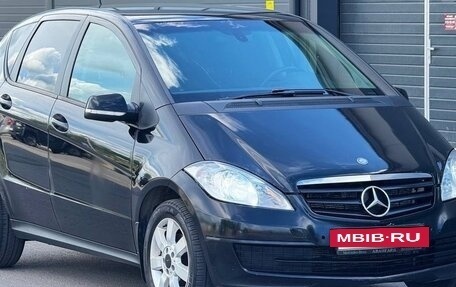 Mercedes-Benz A-Класс, 2012 год, 670 000 рублей, 5 фотография