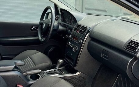 Mercedes-Benz A-Класс, 2012 год, 670 000 рублей, 12 фотография