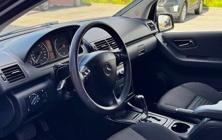 Mercedes-Benz A-Класс, 2012 год, 670 000 рублей, 11 фотография