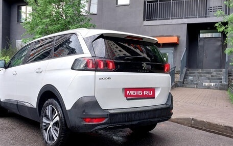 Peugeot 5008 II, 2021 год, 2 080 000 рублей, 6 фотография