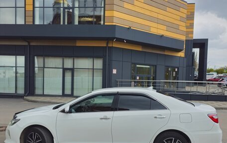 Toyota Camry, 2017 год, 2 350 000 рублей, 3 фотография
