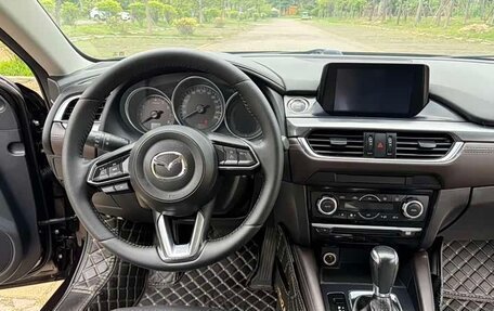 Mazda 6, 2022 год, 1 750 000 рублей, 9 фотография