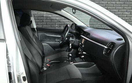 KIA Rio IV, 2019 год, 1 750 000 рублей, 11 фотография