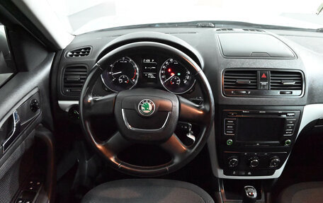 Skoda Yeti I рестайлинг, 2013 год, 1 150 000 рублей, 12 фотография