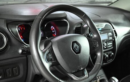 Renault Kaptur I рестайлинг, 2017 год, 1 300 000 рублей, 12 фотография