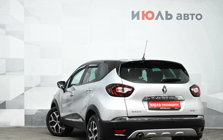 Renault Kaptur I рестайлинг, 2019 год, 1 750 000 рублей, 4 фотография