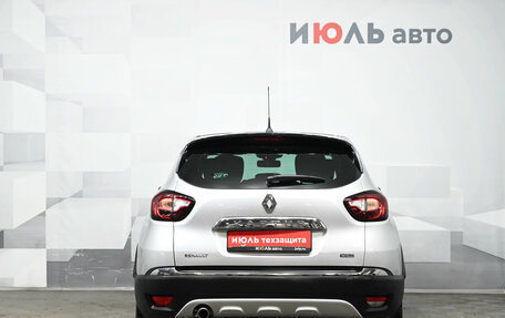 Renault Kaptur I рестайлинг, 2019 год, 1 750 000 рублей, 5 фотография