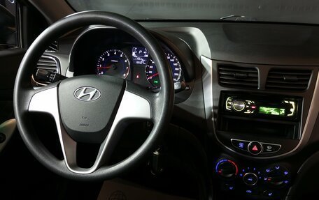 Hyundai Solaris II рестайлинг, 2016 год, 1 140 000 рублей, 10 фотография