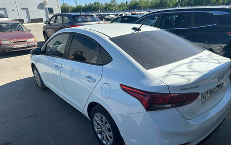 Hyundai Solaris II рестайлинг, 2018 год, 1 143 000 рублей, 2 фотография