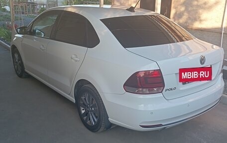 Volkswagen Polo VI (EU Market), 2019 год, 990 000 рублей, 2 фотография