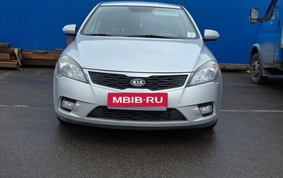 KIA cee'd I рестайлинг, 2010 год, 680 000 рублей, 1 фотография