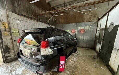 Toyota Land Cruiser Prado 150 рестайлинг 2, 2010 год, 2 490 000 рублей, 3 фотография