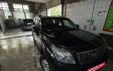 Toyota Land Cruiser Prado 150 рестайлинг 2, 2010 год, 2 490 000 рублей, 2 фотография