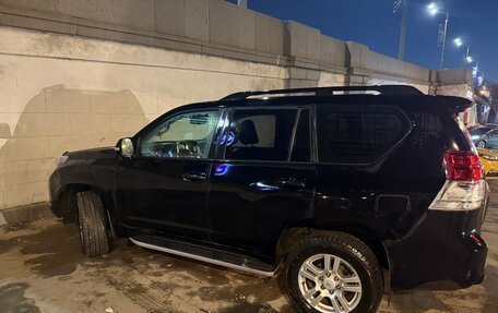 Toyota Land Cruiser Prado 150 рестайлинг 2, 2010 год, 2 490 000 рублей, 7 фотография