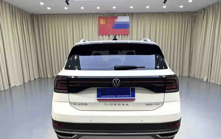 Volkswagen T-Cross I, 2022 год, 1 578 800 рублей, 13 фотография