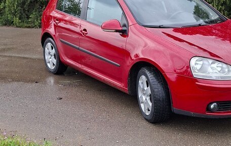 Volkswagen Golf V, 2005 год, 680 000 рублей, 7 фотография