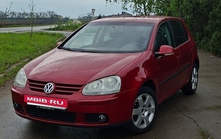 Volkswagen Golf V, 2005 год, 680 000 рублей, 2 фотография