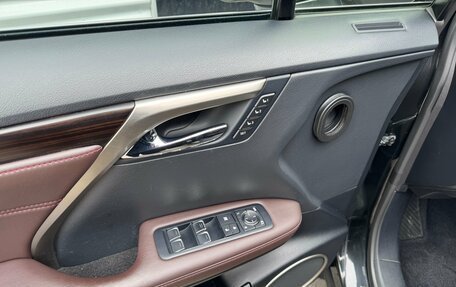 Lexus RX IV рестайлинг, 2016 год, 3 545 000 рублей, 24 фотография