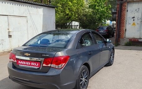 Chevrolet Cruze II, 2013 год, 530 000 рублей, 3 фотография