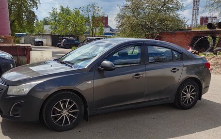 Chevrolet Cruze II, 2013 год, 530 000 рублей, 9 фотография