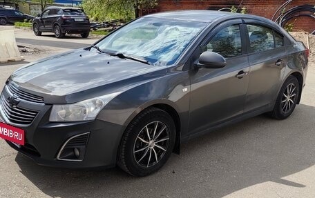 Chevrolet Cruze II, 2013 год, 530 000 рублей, 8 фотография