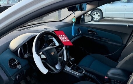 Chevrolet Cruze II, 2011 год, 720 000 рублей, 5 фотография