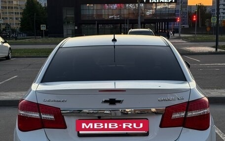 Chevrolet Cruze II, 2011 год, 720 000 рублей, 4 фотография