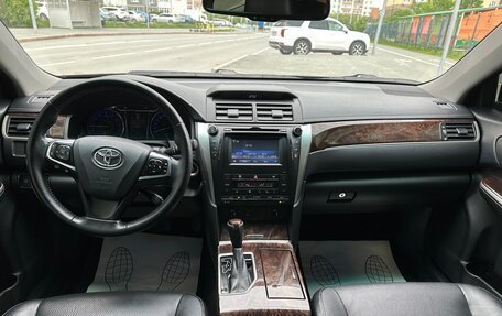 Toyota Camry, 2017 год, 2 475 000 рублей, 16 фотография