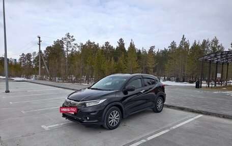 Honda Vezel, 2018 год, 1 950 000 рублей, 3 фотография