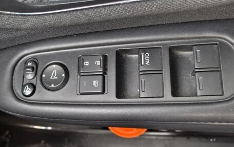 Honda Vezel, 2018 год, 1 950 000 рублей, 14 фотография