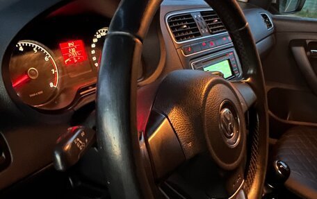 Volkswagen Polo VI (EU Market), 2013 год, 590 000 рублей, 15 фотография