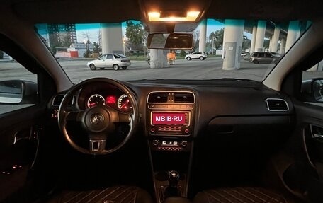 Volkswagen Polo VI (EU Market), 2013 год, 590 000 рублей, 12 фотография