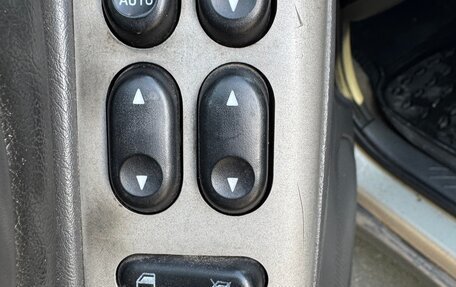 Mazda Tribute II, 2004 год, 650 000 рублей, 19 фотография