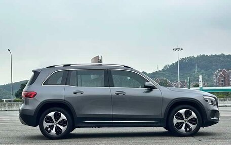 Mercedes-Benz GLB, 2022 год, 2 250 000 рублей, 5 фотография