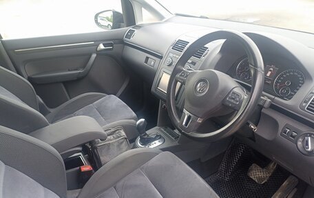 Volkswagen Touran III, 2012 год, 1 190 000 рублей, 7 фотография