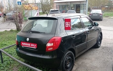 Skoda Fabia II, 2009 год, 389 000 рублей, 3 фотография