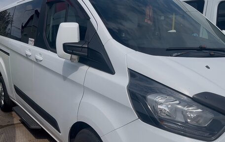 Ford Tourneo Custom I рестайлинг, 2018 год, 1 900 000 рублей, 6 фотография