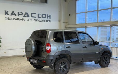 Chevrolet Niva I рестайлинг, 2011 год, 543 000 рублей, 2 фотография