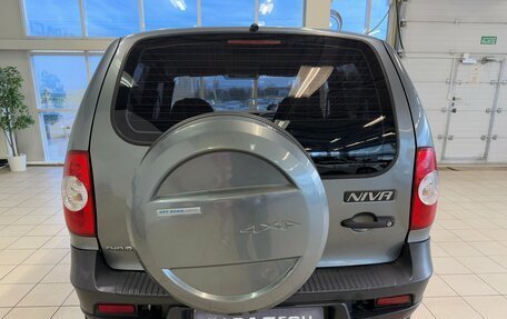 Chevrolet Niva I рестайлинг, 2011 год, 543 000 рублей, 4 фотография