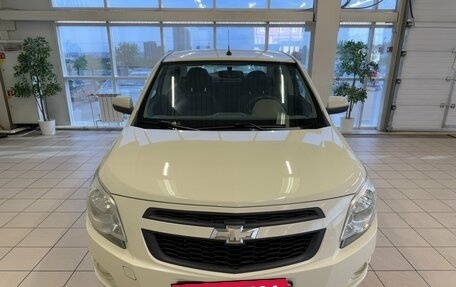 Chevrolet Cobalt II, 2014 год, 685 000 рублей, 3 фотография