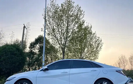 Hyundai Elantra, 2023 год, 1 480 000 рублей, 4 фотография