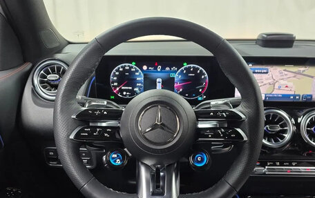 Mercedes-Benz GLB AMG, 2025 год, 5 900 000 рублей, 13 фотография